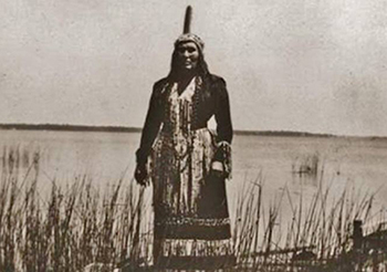 Abenaki Woman at Odanak